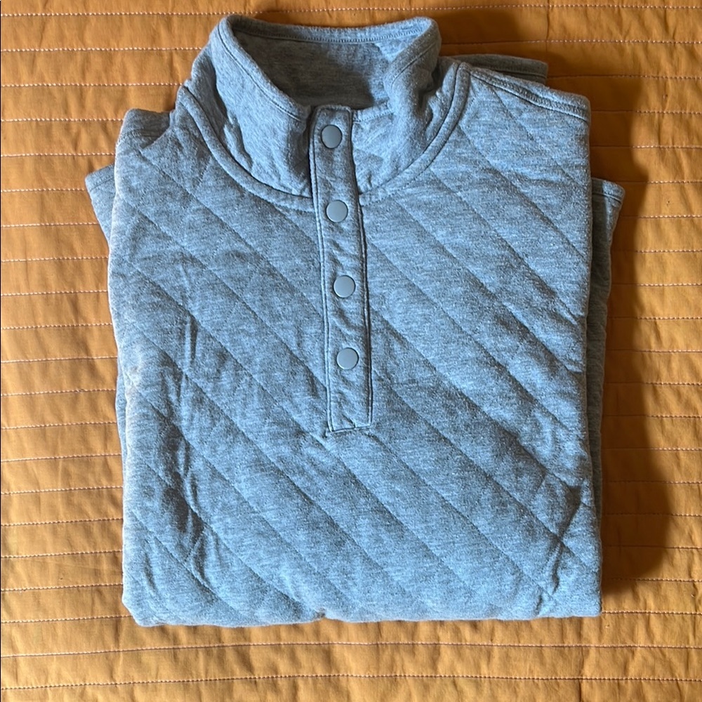 Chaps Light Grey Quilted Pullover - Large